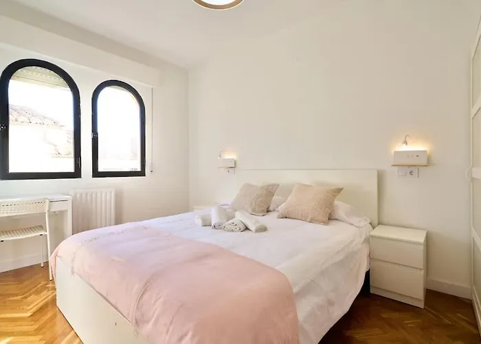 Duplex Palacio De Congresos II By Keyhom